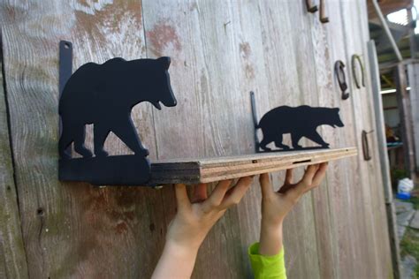 Metal Bear Shelf Bracket 